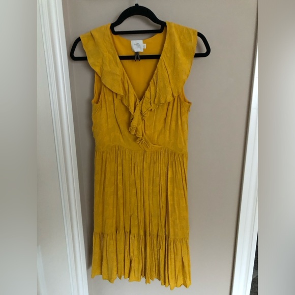 Anthropologie HD in Paris Goldenrod Yellow ruffles textured Ginya Dress. Size 4 - Picture 1 of 3